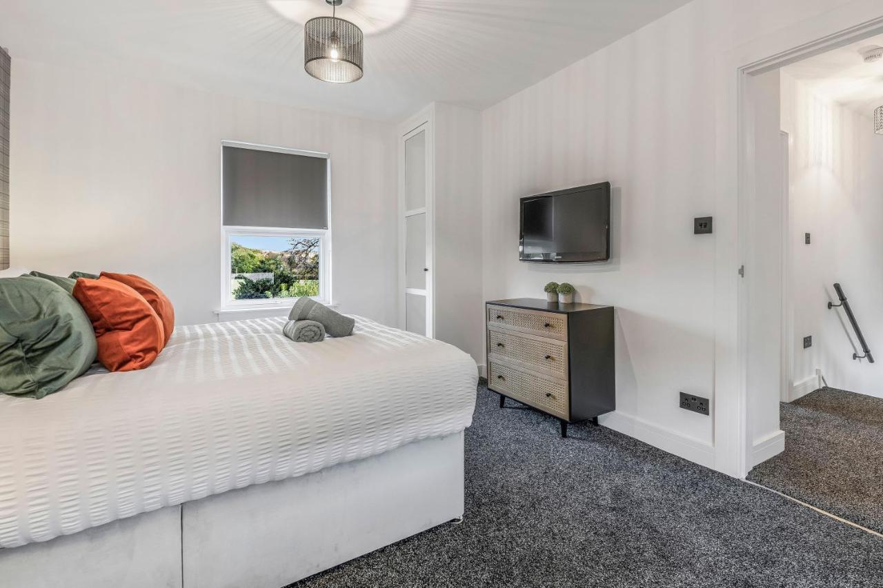 Parkside 2 Bedroom House Near Dunfermline & Edinburgh Dış mekan fotoğraf