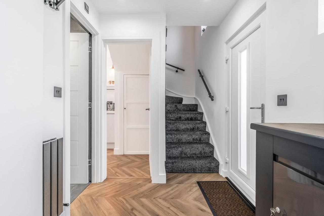 Parkside 2 Bedroom House Near Dunfermline & Edinburgh Dış mekan fotoğraf